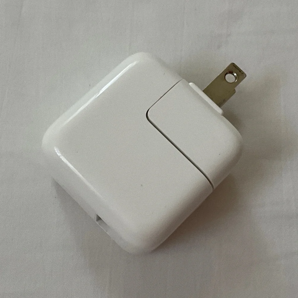 APPLE 12W USB Power Adapter/Charging Block (#2)